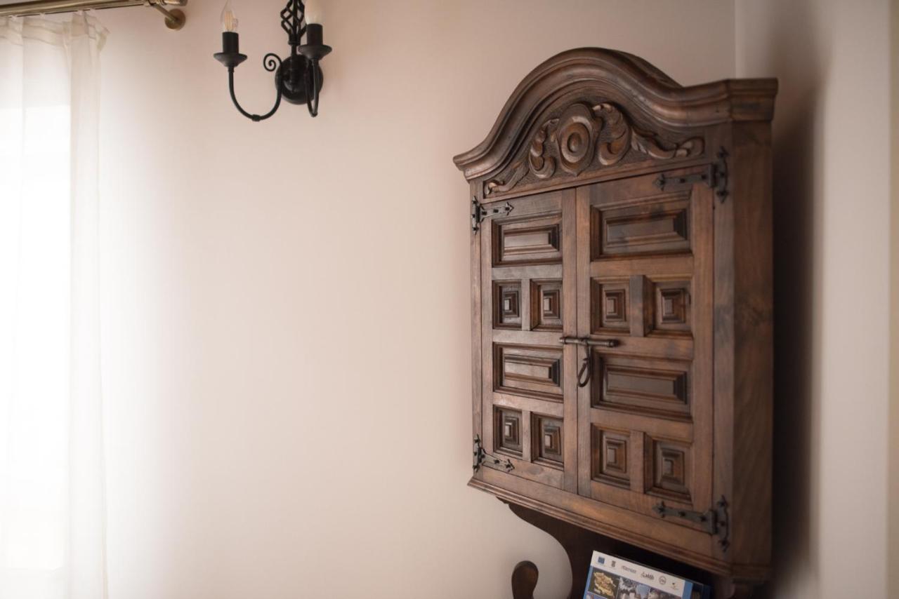 Crown Of Karolina Apartment Brasov Exterior photo