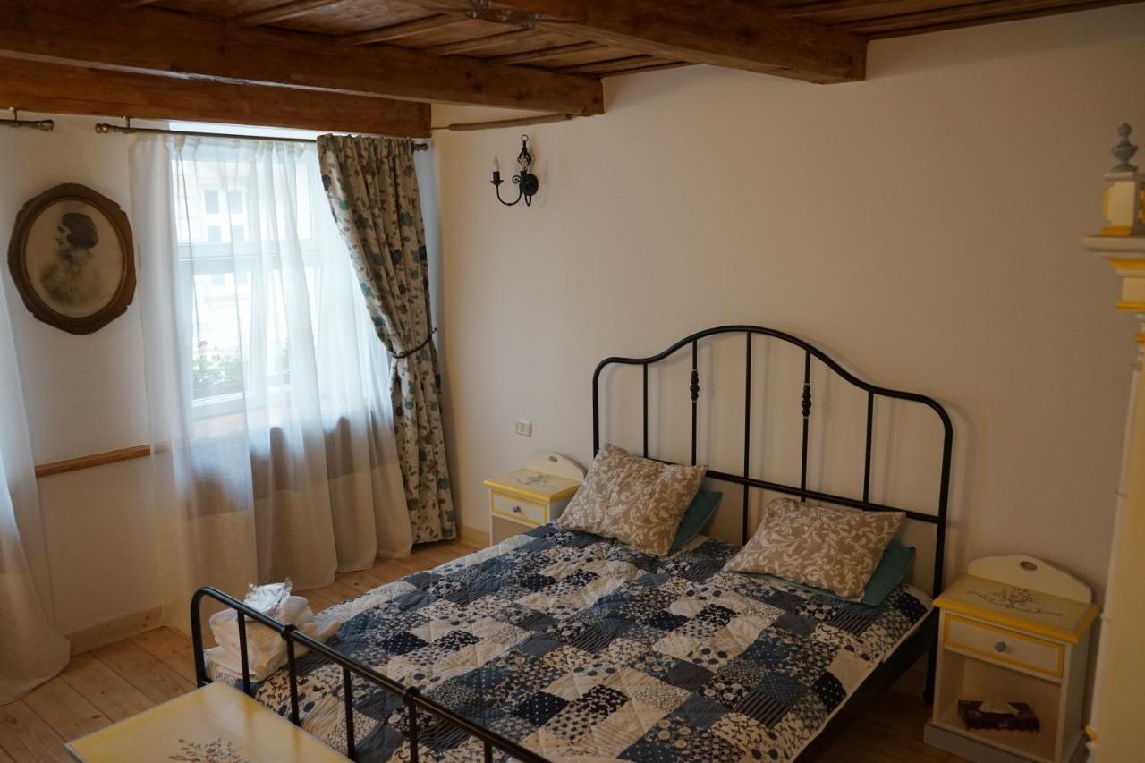Crown Of Karolina Apartment Brasov Exterior photo